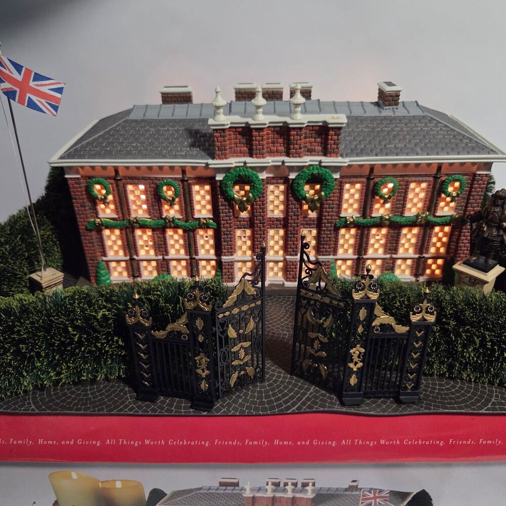 Department 56 Dickens' Village Kensington Palace 58309